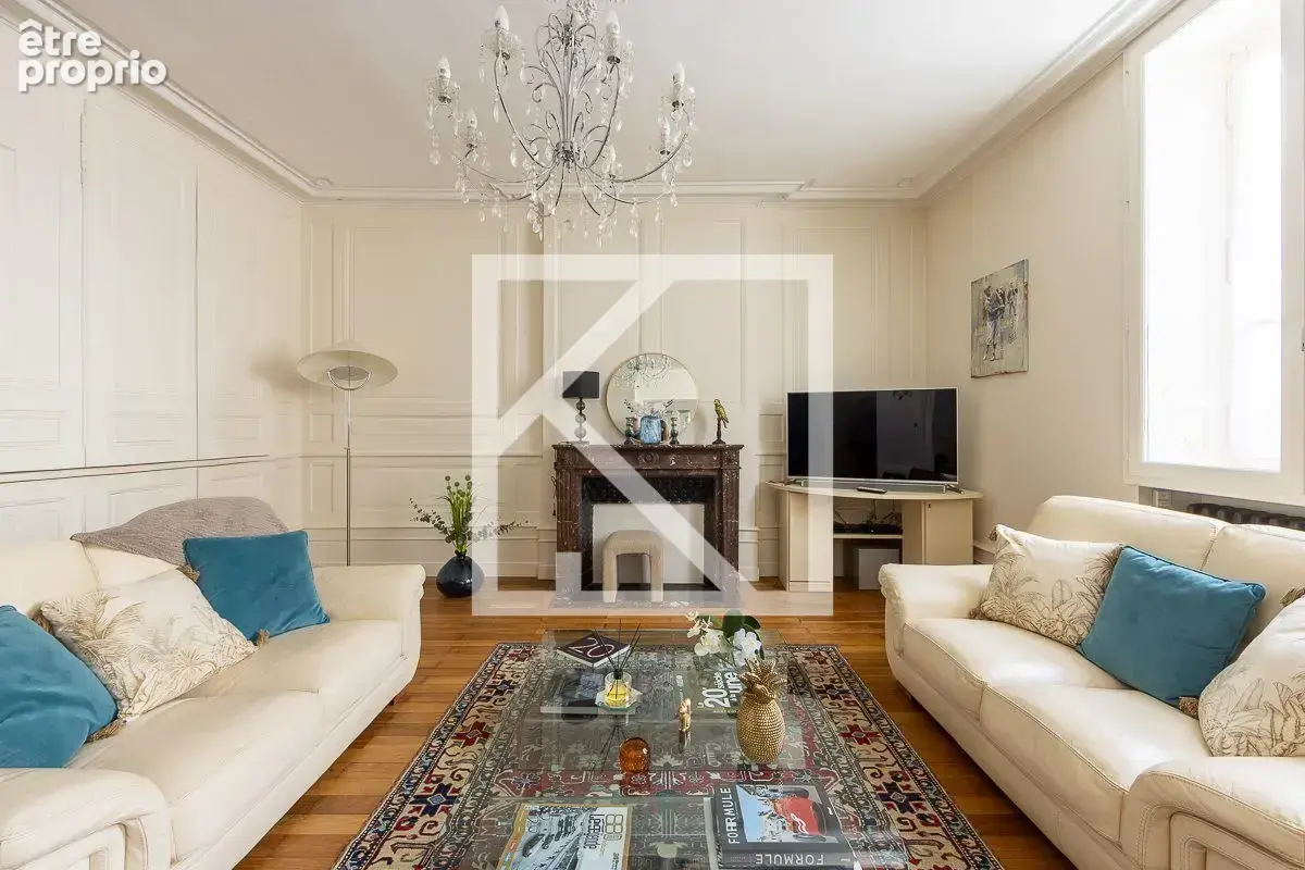 Maison 10 pièces 389 m² à vendre à Le Mans (72000) - photo 2