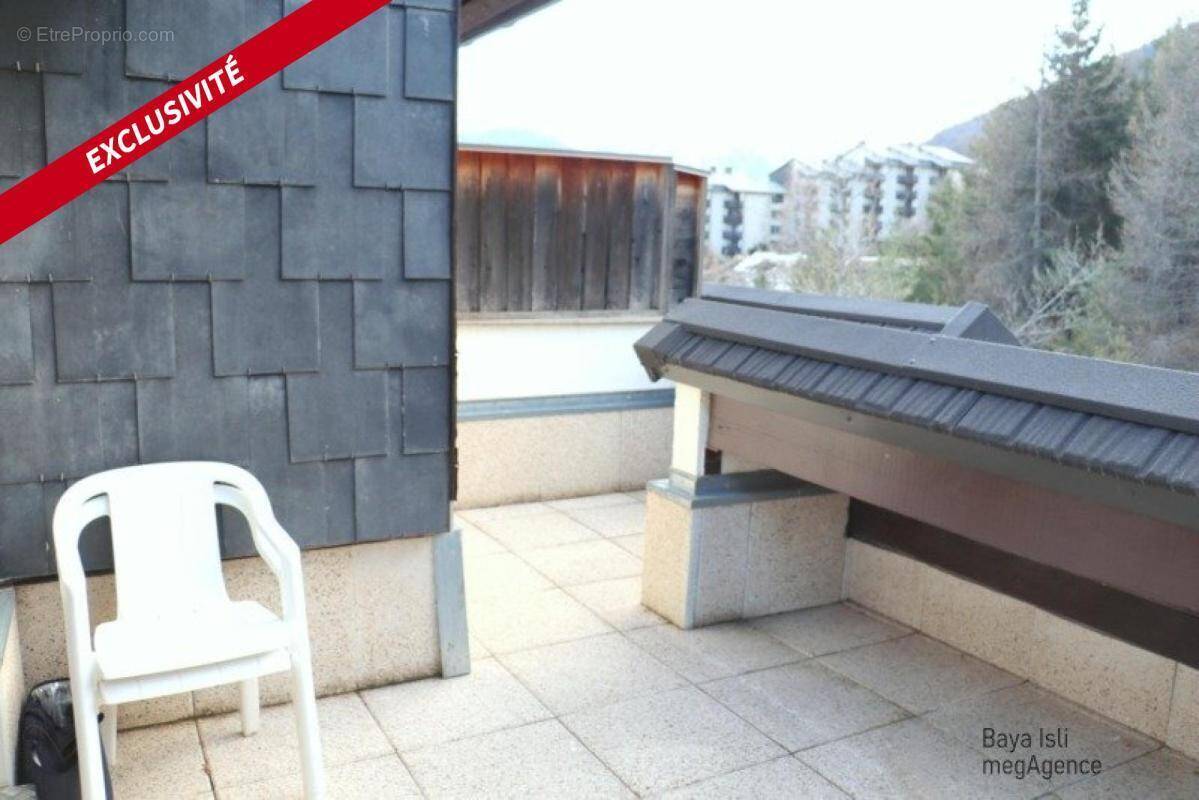 Appartement à UVERNET-FOURS