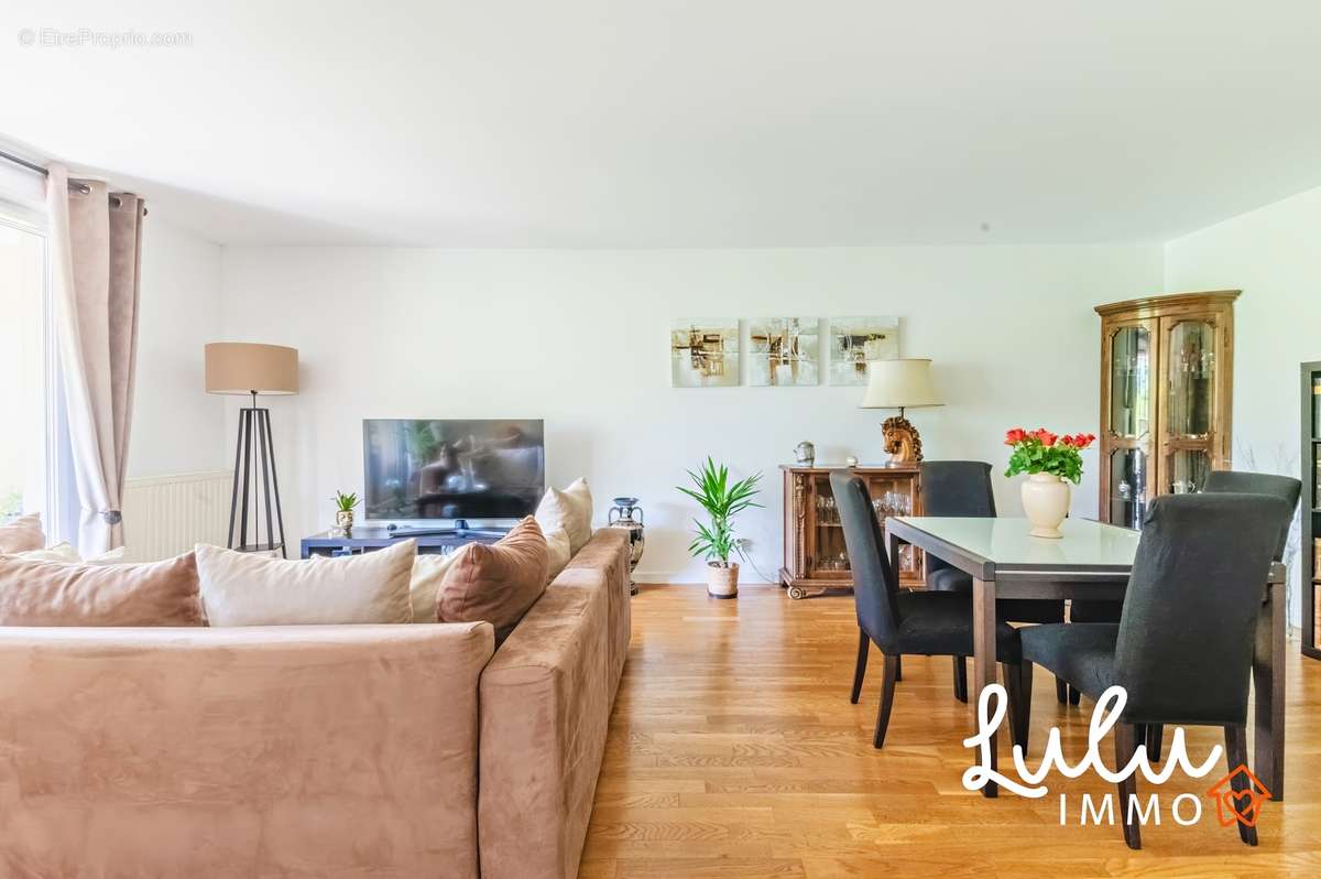 Appartement T3 de 75m2 avec terrasse au calme et box fermé - photo 5