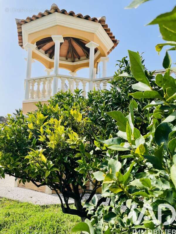 Photo 6 - Maison à SAINT-RAPHAEL