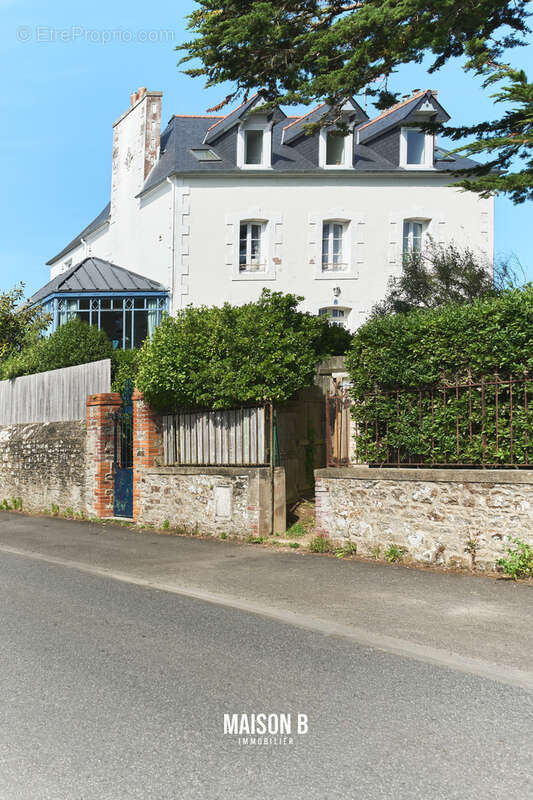 Maison à SAINT-BRIAC-SUR-MER
