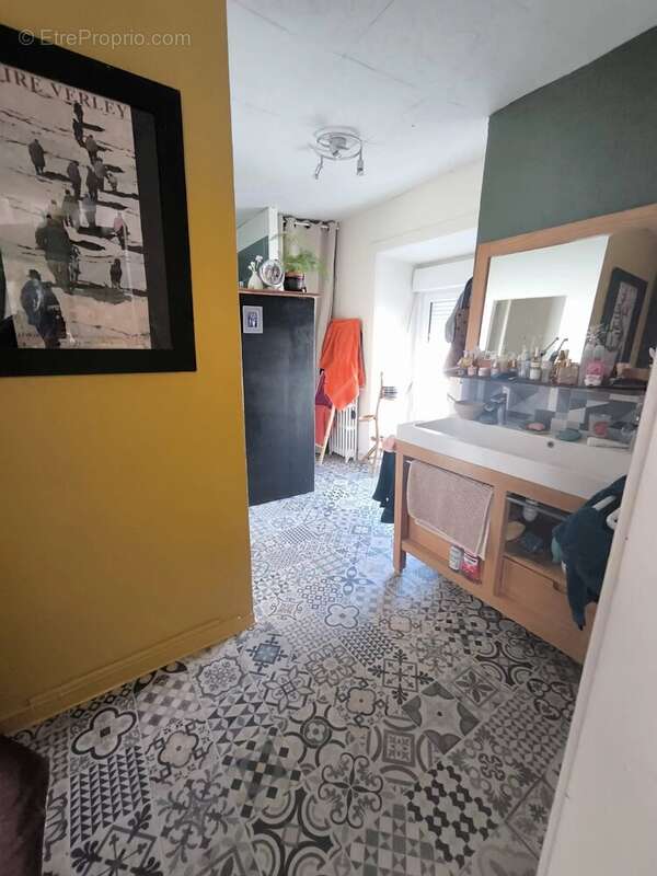 Grand appartement atypique de 175 m² à Saint-Junien - photo 8