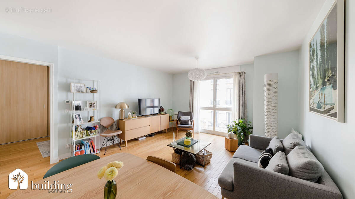 Appartement à LEVALLOIS-PERRET
