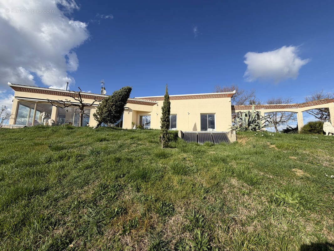 Maison à MOISSAC