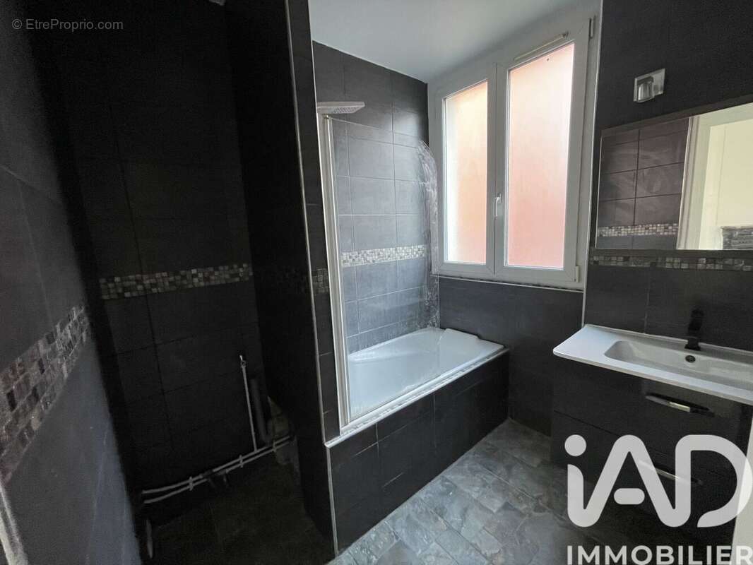 Photo 9 - Appartement à NOISY-LE-SEC