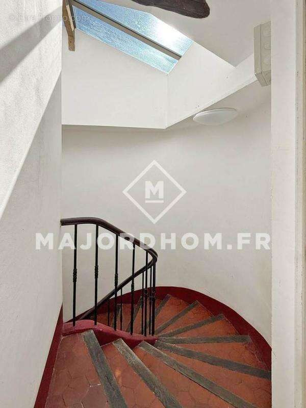 Appartement à MARSEILLE-6E