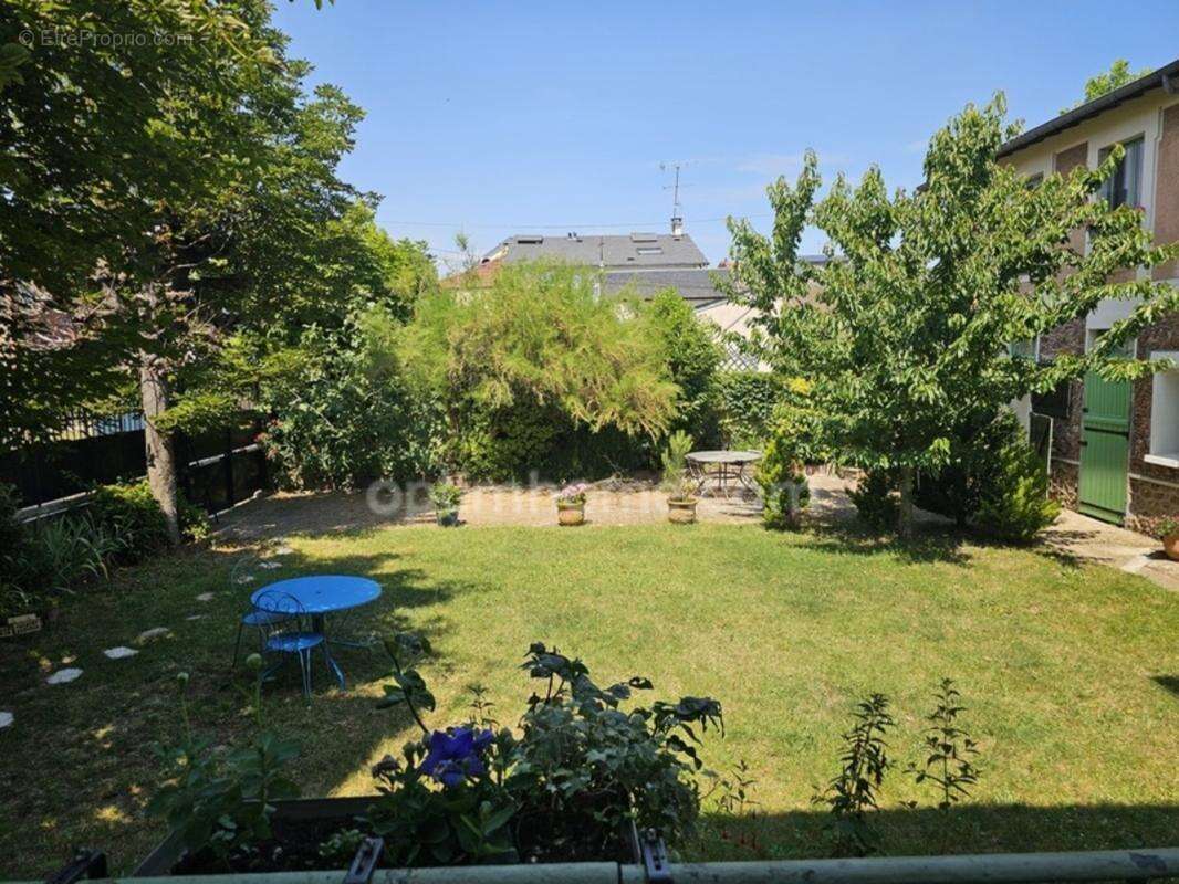 Maison 7 pièces avec jardin et dépendances à vendre à MAISONS LAFFITTE (78) - photo 13