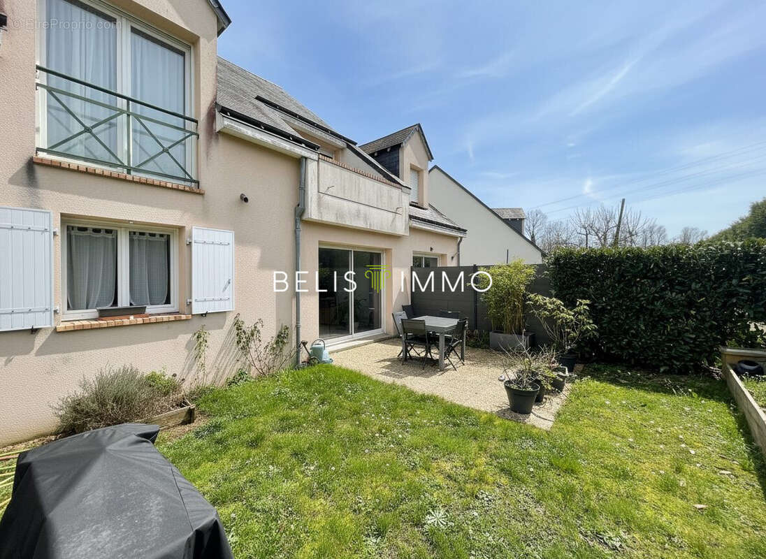 Appartement à BALLAN-MIRE