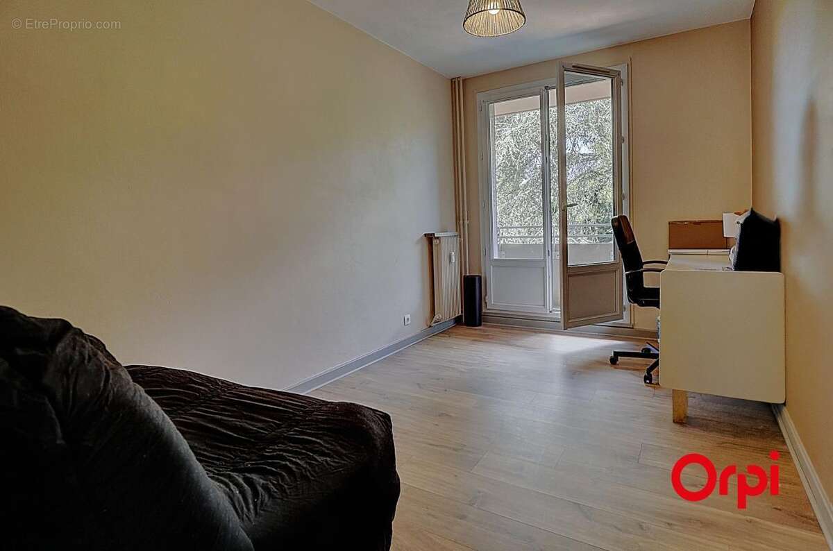 Appartement Type 3 de plus de 82 m2 avec une place privative - photo 10