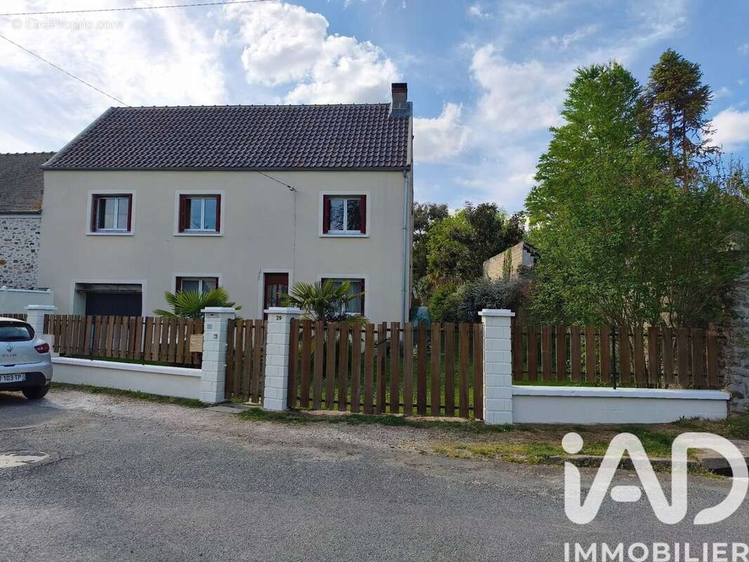 Maison 143 m² à Bernay-Vilbert  - photo 8