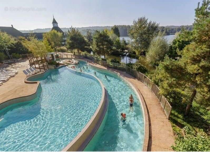 INVESTISSEMENT LOCATIF  CHAMOUILLE  Résidence de tourisme Center Parcs Le Lac d'Ailette - 6.52% de rentabilité - photo 6