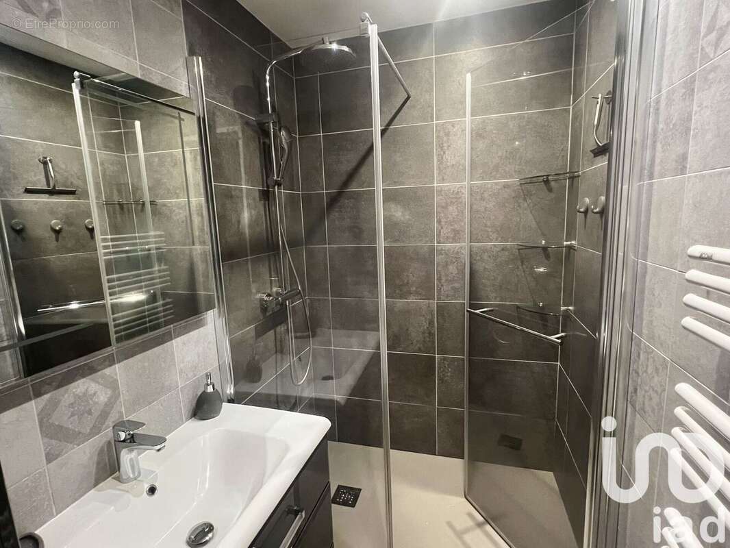 Photo 8 - Appartement à RUEIL-MALMAISON