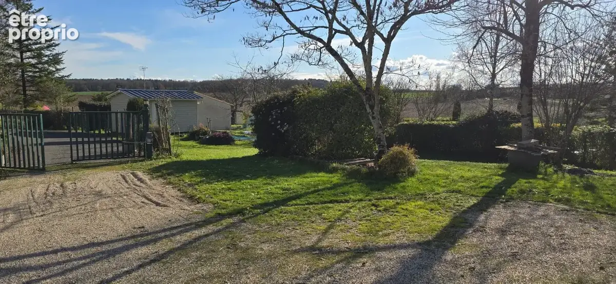 Maison à vendre dans un hameau de DIRAC, au calme, juste à remettre au goût du jour - photo 16