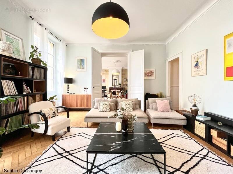 Appartement à BORDEAUX