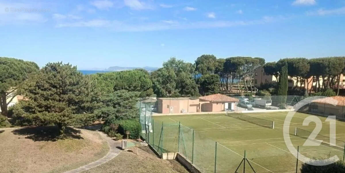 Appartement à SIX-FOURS-LES-PLAGES
