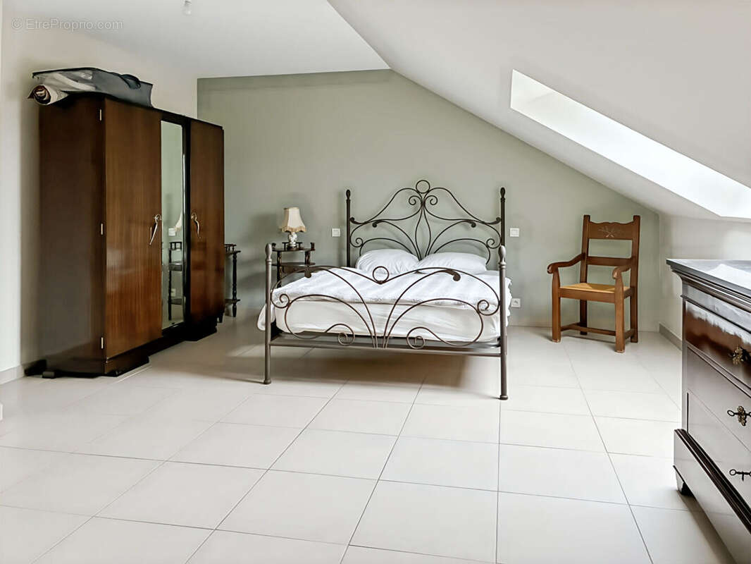 Maison à SENS-DE-BRETAGNE