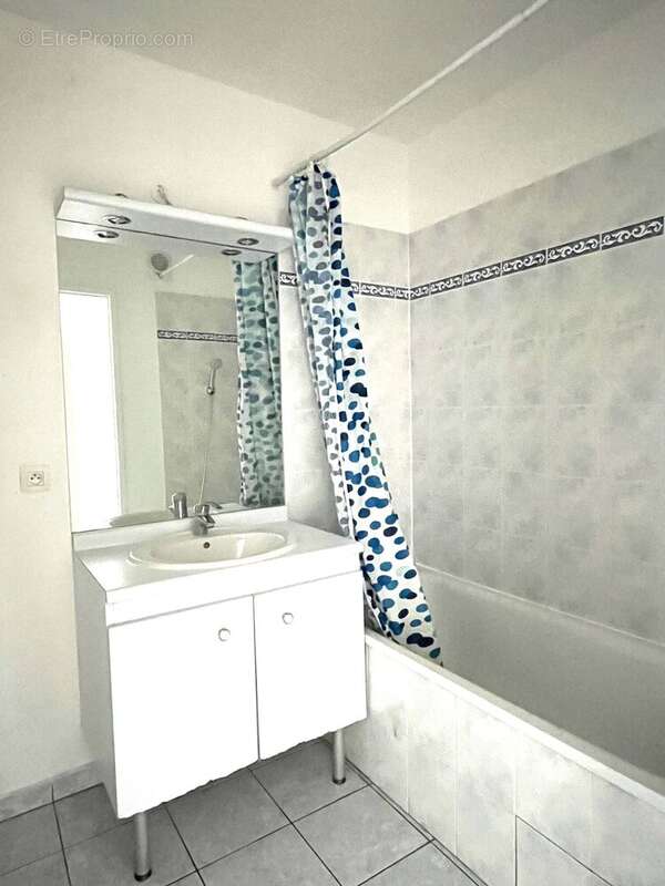 Appartement à SAINT-DENIS