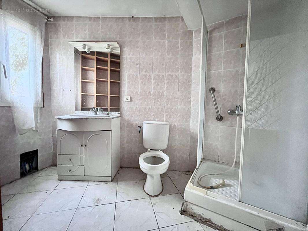 Maison de plain-pied de 95 m² environs avec travaux à prévoir sur un terrain de 509 m² proche de l'aéroport - photo 18