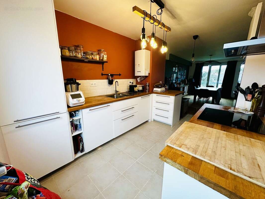 Appartement à SAINT-JACQUES-DE-LA-LANDE