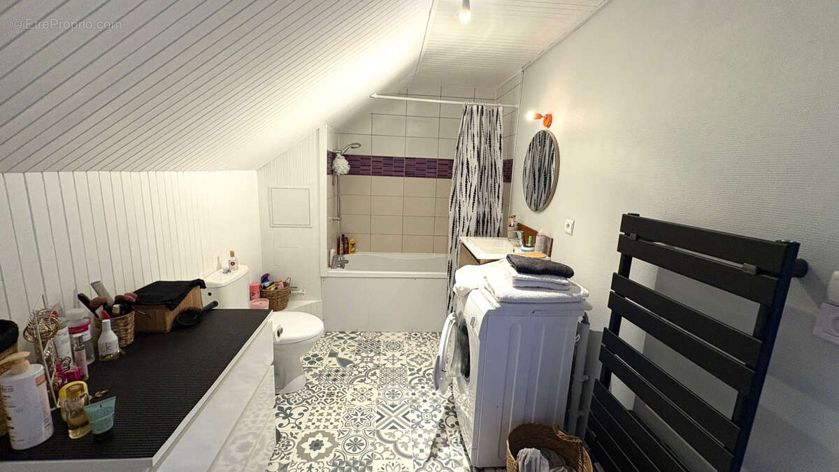 Appartement à THISE