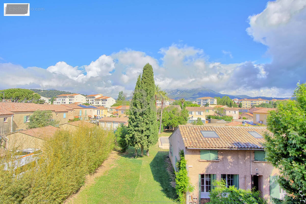 Appartement à LA GARDE