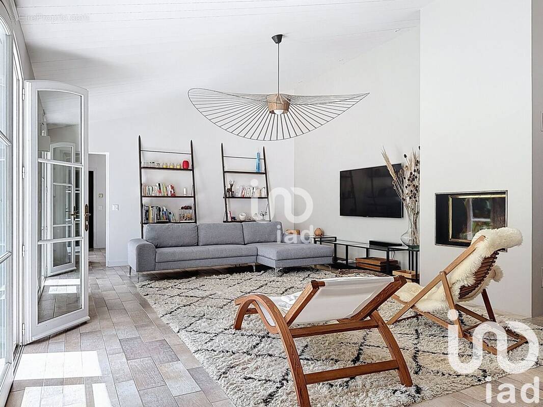 Photo 1 - Maison à LA COUARDE-SUR-MER