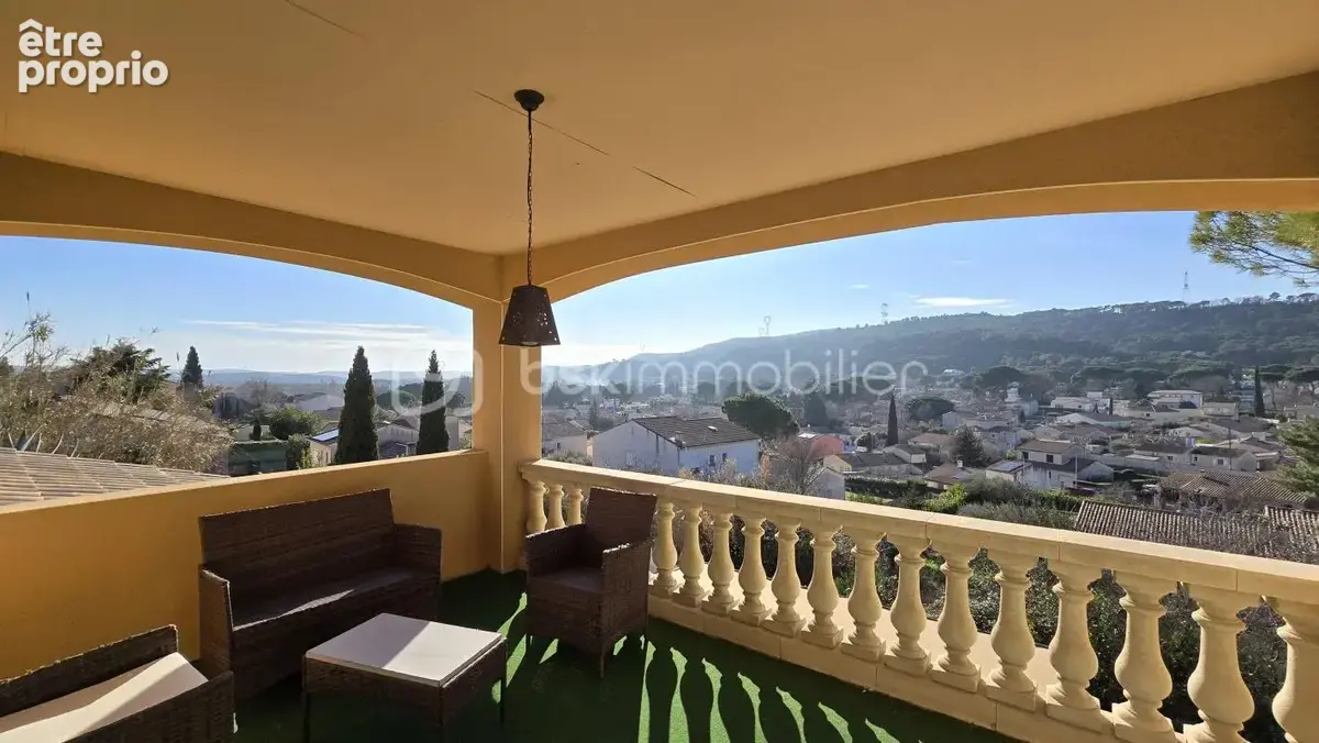 Villa avec VUE, chambres en RDC, piscine et spa - photo 17
