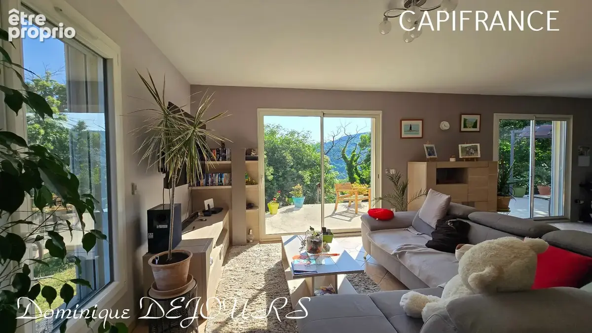 En Ardèche, à Issamoulenc - Maison de plain-pied avec vue dégagée sur la nature luxuriante - grand séjour - 4 chambres - photo 4