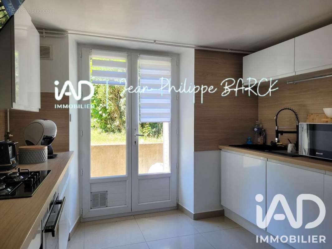 Maison 79 m² à Colombier  - photo 4