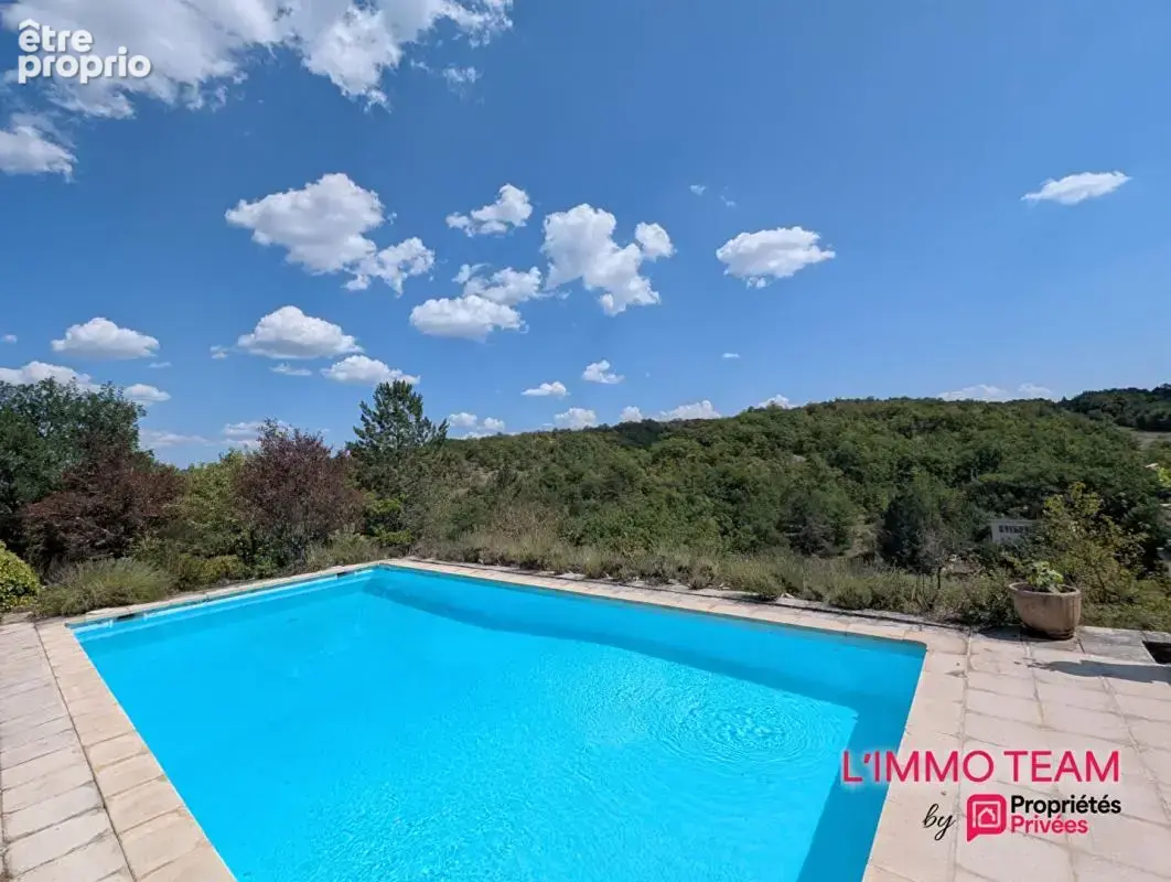 Maison 5 chambres, avec garages et piscine, sur 1.7Ha - vue imprenable - photo 2