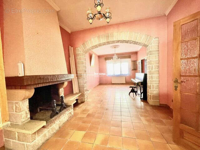 Maison 130 m² à Vieux-Conde  - photo 2