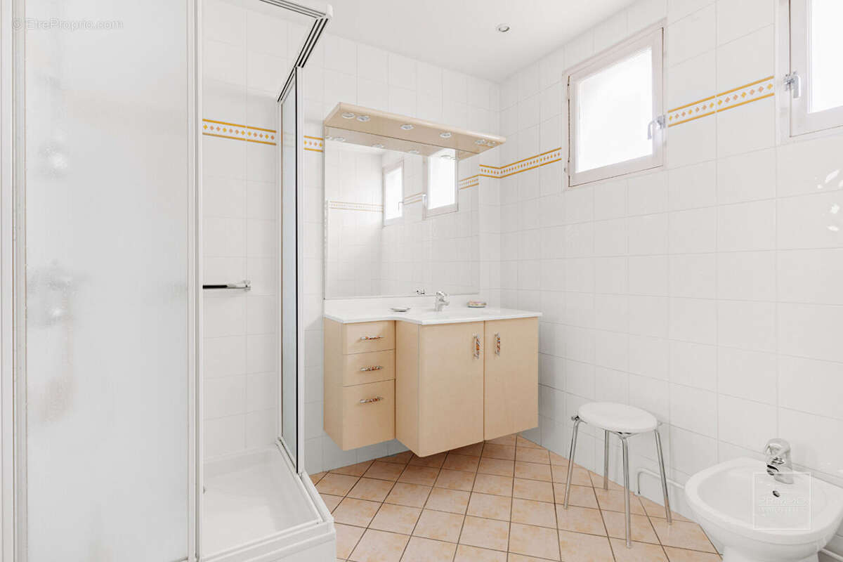 Appartement à LYON-6E