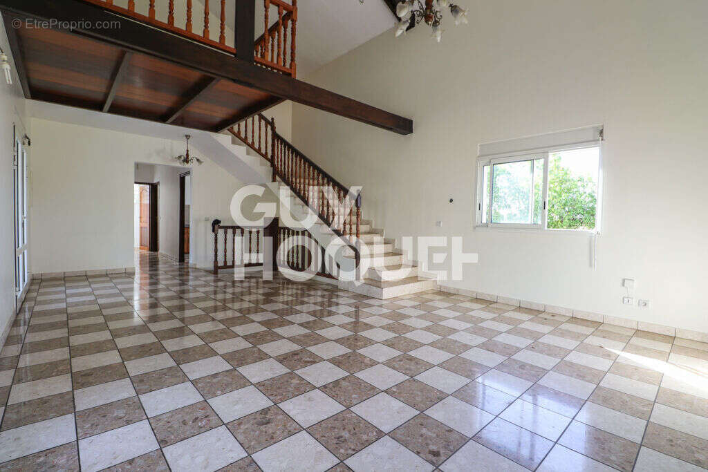 Maison Duplex - 128m2 - Quartier calme - photo 4