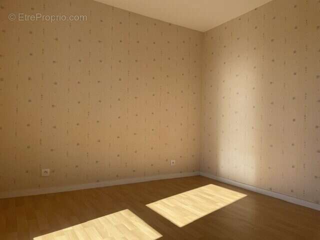 Appartement 64 m² à Vannes  - photo 9