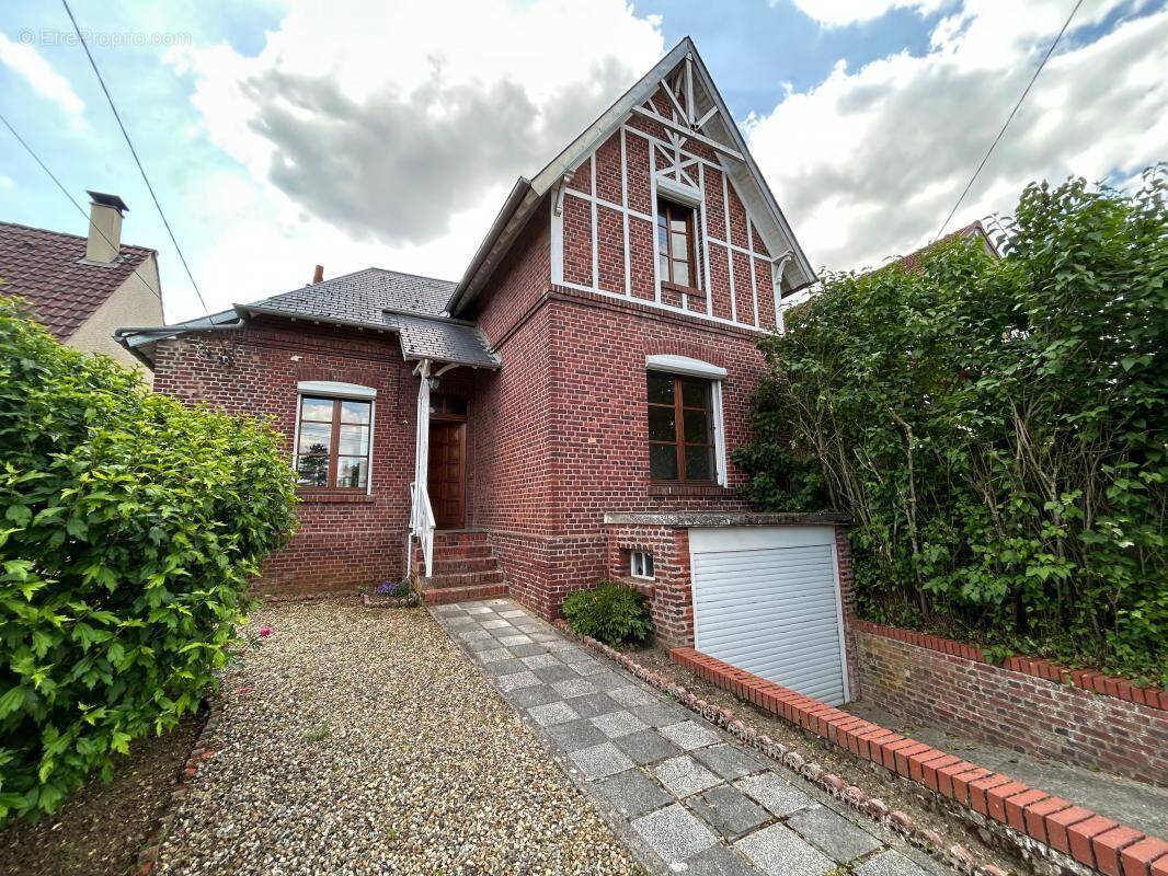 Maison à SAINT-JUST-EN-CHAUSSEE