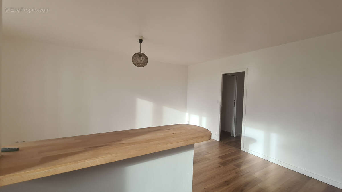 Appartement à THIAIS