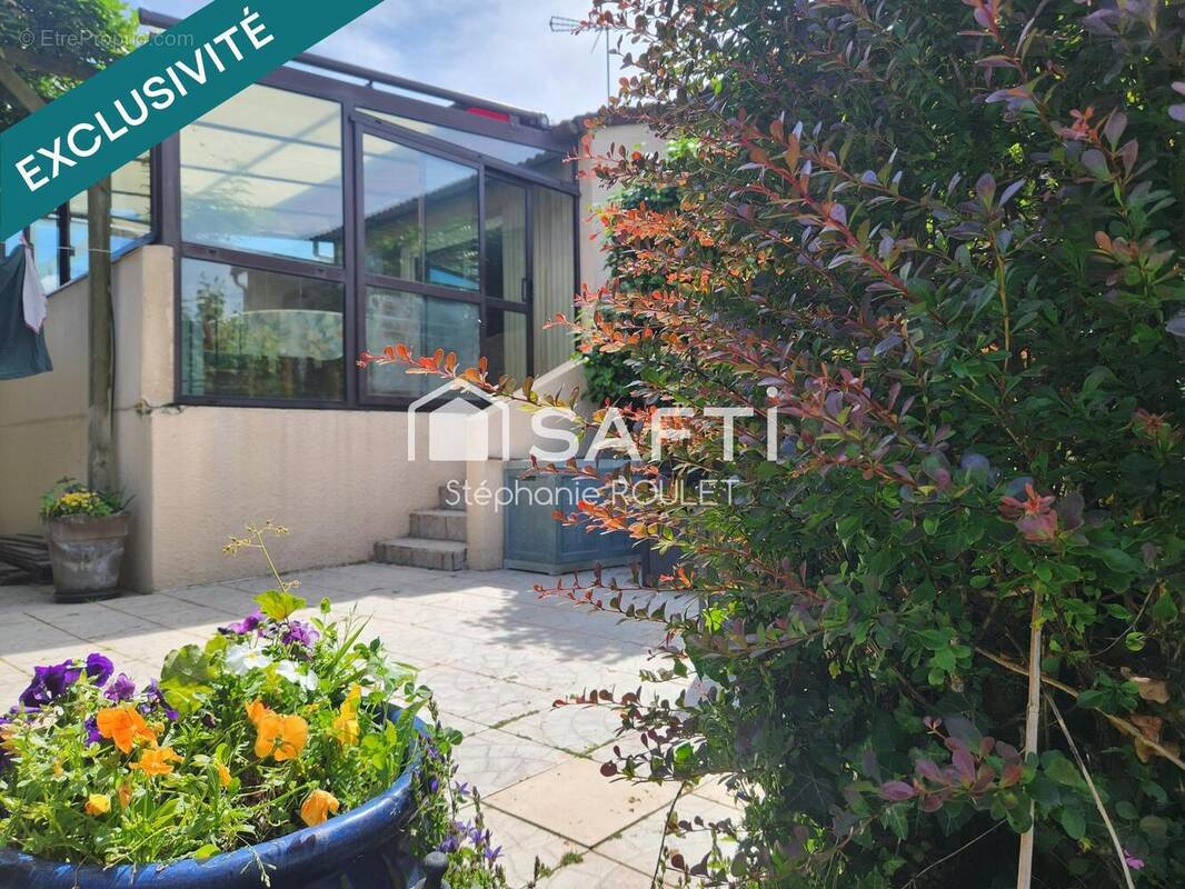 Photo 1 - Maison à BOURNEZEAU