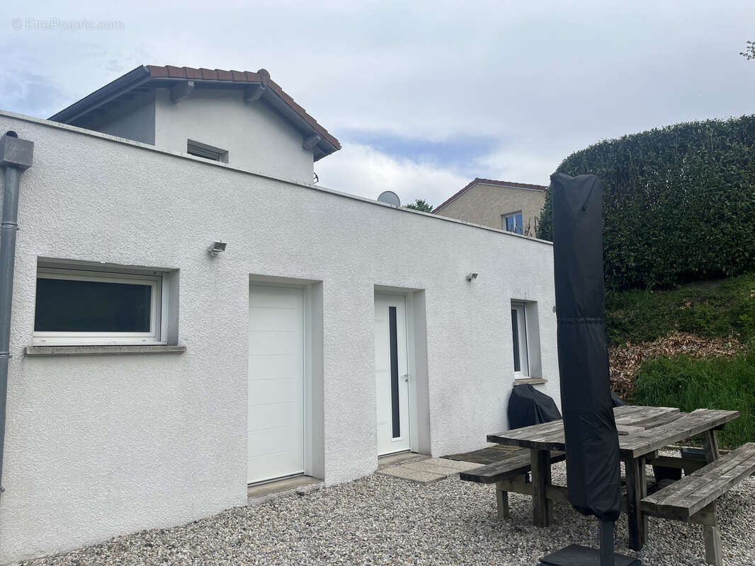 Maison à YSSINGEAUX