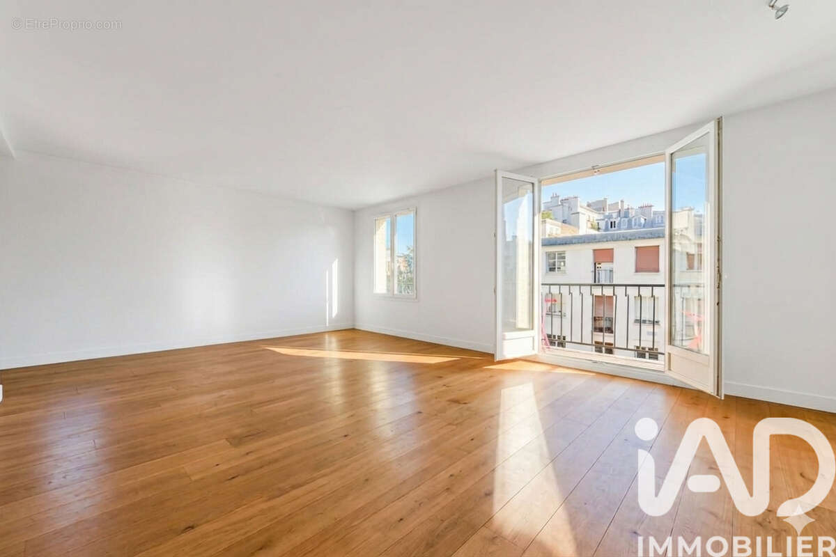 Photo 2 - Appartement à NEUILLY-SUR-SEINE
