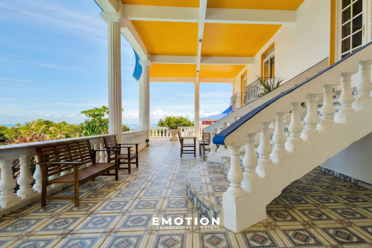 Maison à SAINTE-ROSE