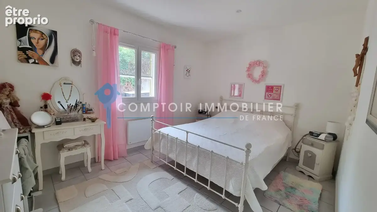A VENDRE (VAR - 83) - Villa à vendre avec 3 chambres proche du village - photo 11