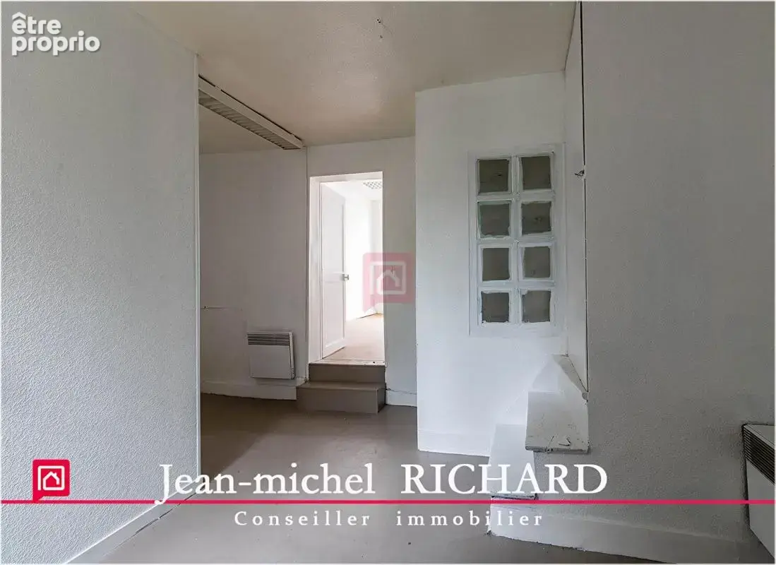 Local commercial Romorantin Lanthenay 91 m2 - photo 6