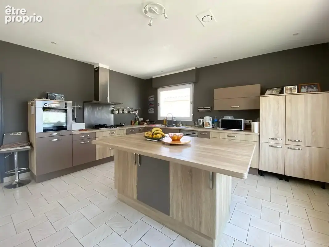 Maison 187 m² à Bourcefranc-Le-Chapus  - photo 9