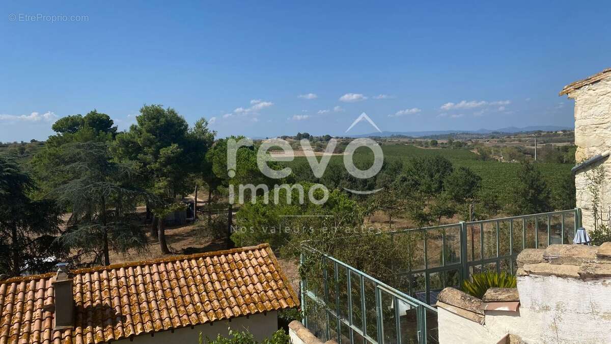 Appartement à NEZIGNAN-L'EVEQUE