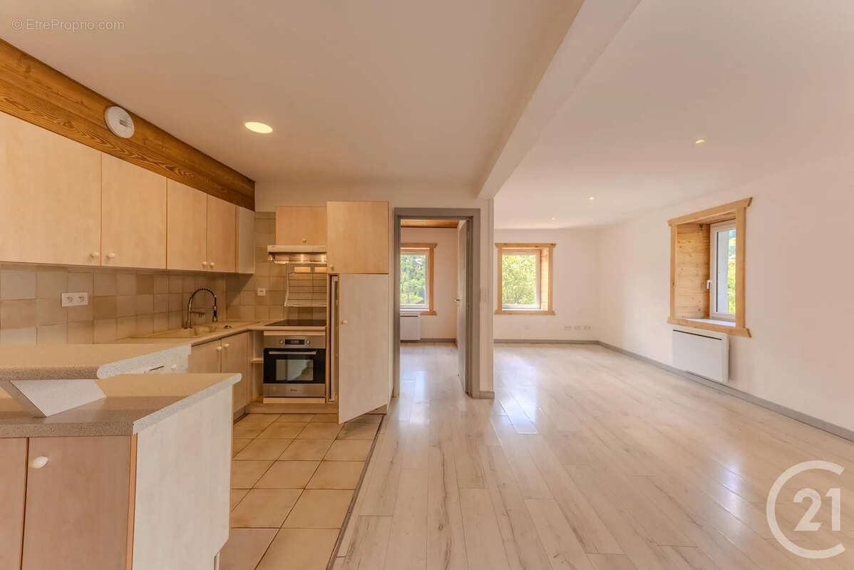 Appartement 73 m² à Vacheresse  - photo 5