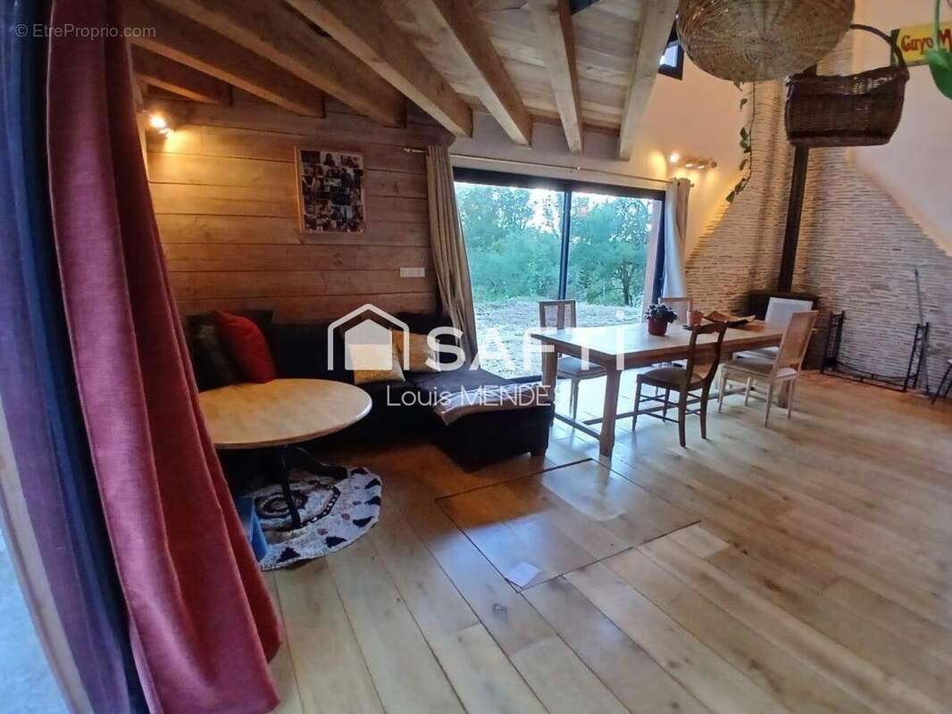 Maison 140 m² à Vers  - photo 7