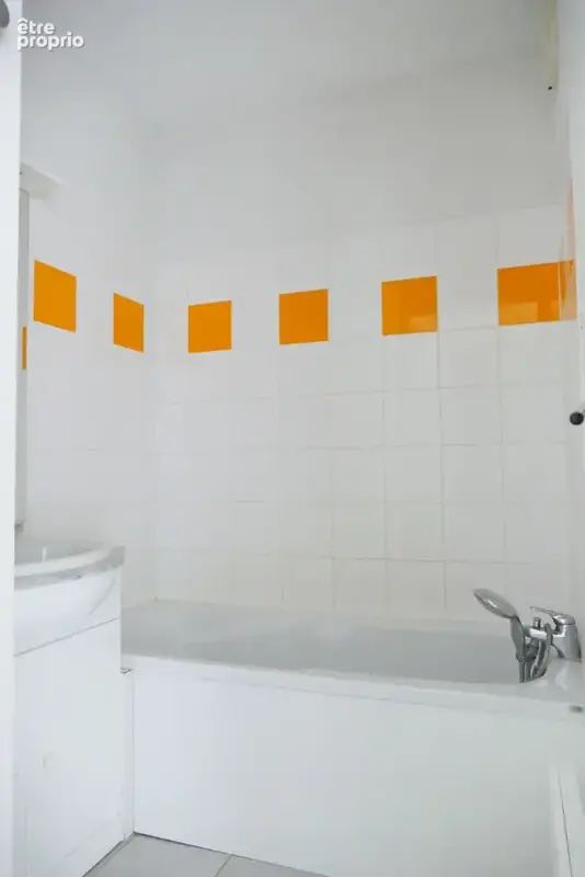 Appartement T2 ROYAN CENTRE avec balcon, parking, cave et ascenseur - photo 10