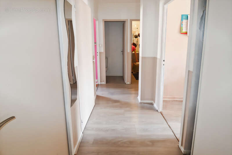Appartement à FONTAINE