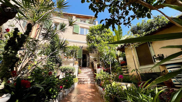 Maison à BEAUSOLEIL