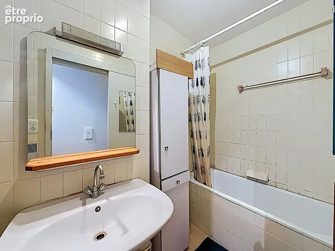 Avignon intra-muros - t2 de 34 m² avec cave - photo 7